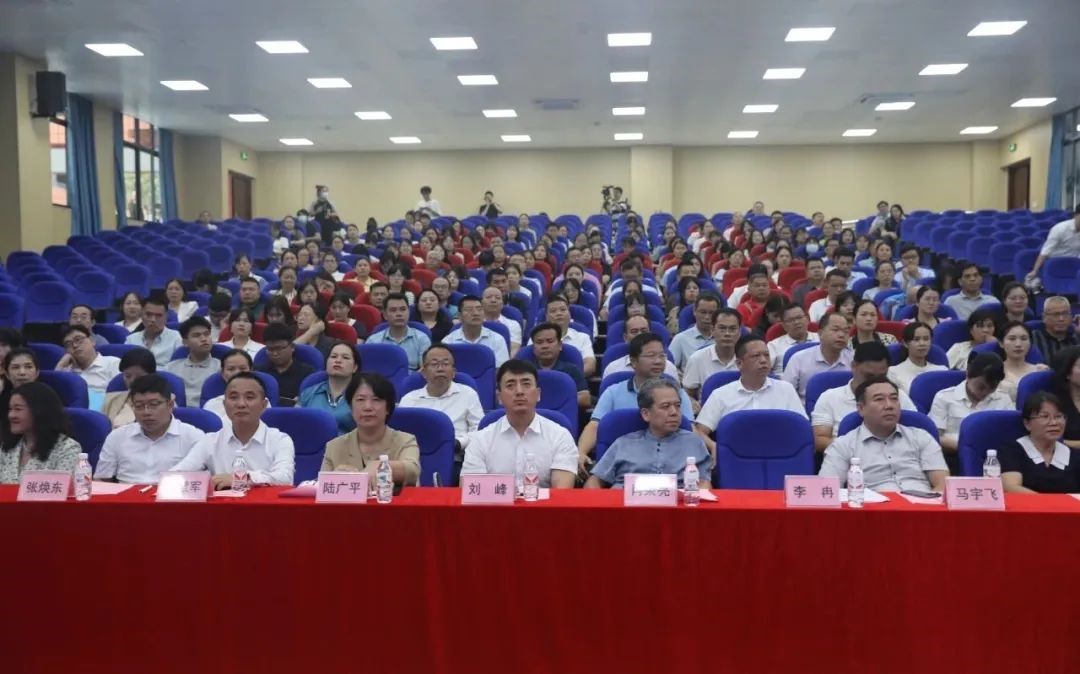 南昌球墨法蘭橡膠軟接頭選型 南昌球墨法蘭橡膠軟接頭選型